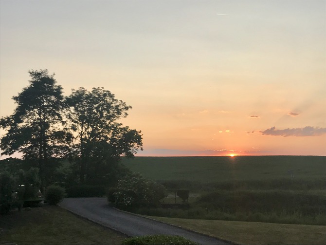 Ferienhaus in Hohendorf OT Zarnitz - Halbsguth - Sonnenuntergang Terrasse vorn