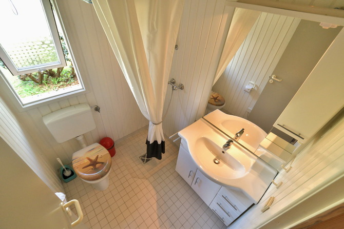 Ferienhaus in Pelzerhaken - Ferienhaus Typ B im Ferienpark AM WALDRAND - WC mit Dusche