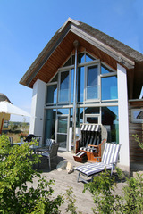 Ferienhaus in Heiligenhafen - Ostsee - Reetdachhaus Nr. 9 "Emma" im Strand Resort - Bild 14