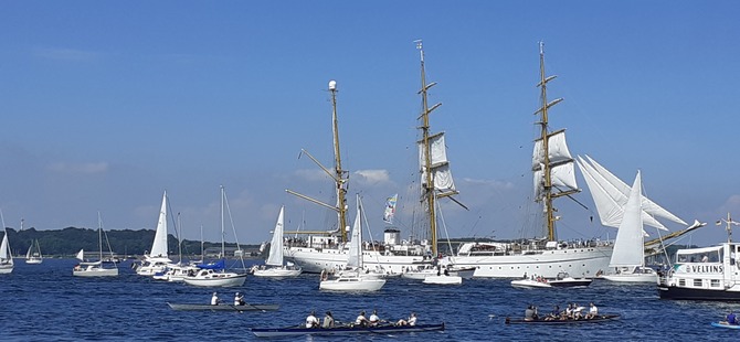 Ferienwohnung in Laboe - Förde-Traumblick 3 - Windjammer-Parade 2022