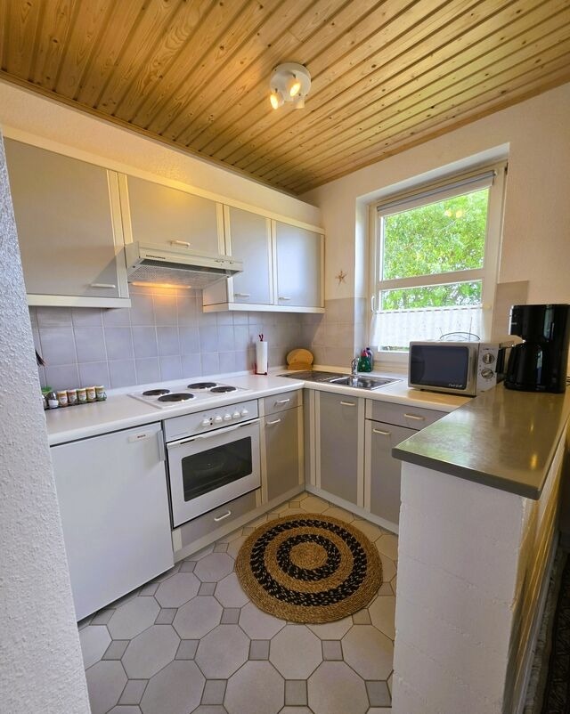 Ferienwohnung in Sch&ouml;nberger Strand - Venus, Kiefernweg, App.8 - Bild 2