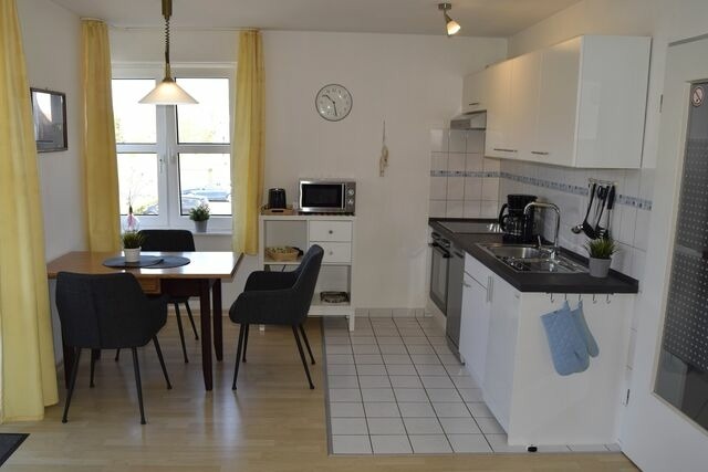 Ferienwohnung in Sch&ouml;nberger Strand - Anders, Monika & Peter: "FeWo8" - Bild 6