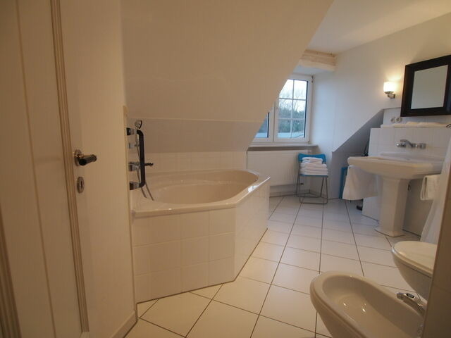 Ferienwohnung in Gingst - Gut Rattelvitz, Galerie F WEST - Bild 9