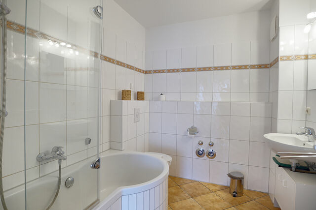 Ferienwohnung in Ostseeheilbad Zingst - Hausherr, Herbert FW 22 - Bild 11