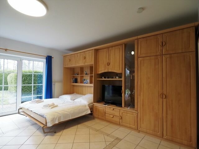 Ferienwohnung in Ostseeheilbad Zingst - Mensendiek, Anita, App. - Bild 8