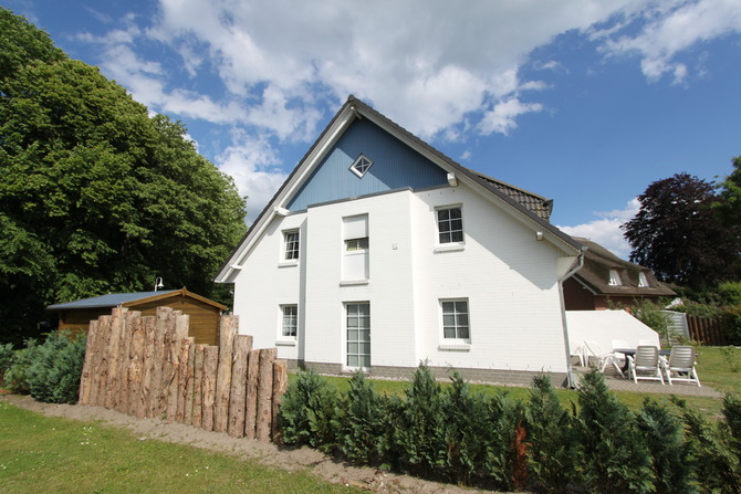 Ferienhaus in Zingst - Weidenstraße 6 - großer Garten