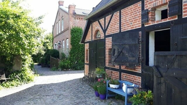 Ferienwohnung in Fehmarn OT Sahrensdorf - Ferienwohnung Himmelblau auf dem Ferien + Bauernhof Nielson in Bisdorf in Inselmitte - Bild 6 Ferienwohnung in Fehmarn OT Sahrensdorf - Ferienwohnung Himmelblau auf dem Ferien + Bauernhof Nielson in Bisdorf in Inselmitte - Bild 6