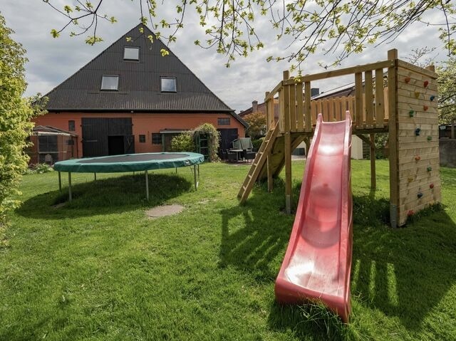 Ferienwohnung in Fehmarn OT Sahrensdorf - Ferienwohnung Himmelblau auf dem Ferien + Bauernhof Nielson in Bisdorf in Inselmitte - Bild 21 Ferienwohnung in Fehmarn OT Sahrensdorf - Ferienwohnung Himmelblau auf dem Ferien + Bauernhof Nielson in Bisdorf in Inselmitte - Bild 21