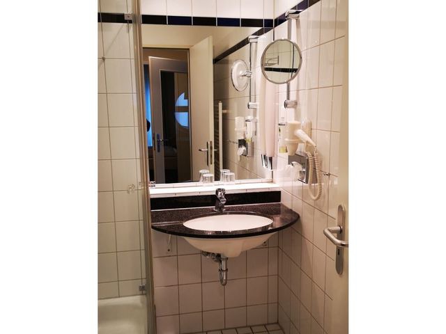 Ferienwohnung in Ostseeheilbad Zingst - Am Kurhaus 508 - Ostsee-Lug, PP am Bernsteinhaus - Bild 9