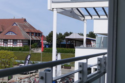 Ferienwohnung in Zingst - SUITE AN DER SEEBRÜCKE mit seitlichem Meerblick