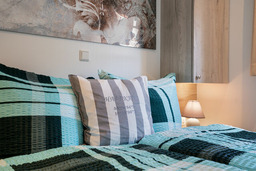 Casa del Mar Scharbeutz - Sauna kostenlos - 1 kleiner Hund willkommen - umz&auml;unter Garten