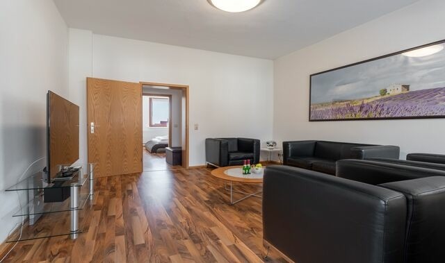 Ferienwohnung in Karlshagen - Ostseebad Karlshagen - großzügige Ferienwohnung Sommer - Bild 3