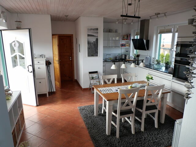 Bungalow in Hohenkirchen - direkt am Wasser ""Küstenperle"mit Meerblick und Sauna - Bild 5