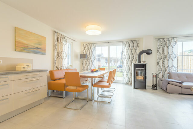 Ferienhaus in Glowe - Traum Reethaus am Meer mit Pool, Sauna & Yoga - Bild 13