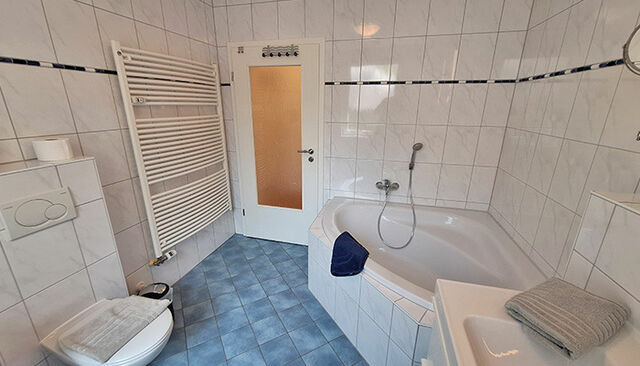 Ferienhaus in Heringsdorf - Insellicht**** BRINKMANNHAUS 4-Sterne - groß fast am Strand Sauna Terrasse Grill - Bild 11 Ferienhaus in Heringsdorf - Insellicht**** BRINKMANNHAUS 4-Sterne - groß fast am Strand Sauna Terrasse Grill - Bild 11