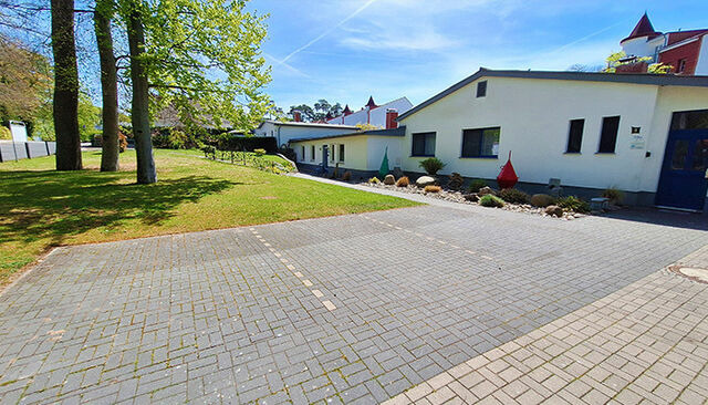 Ferienhaus in Heringsdorf - Insellicht**** BRINKMANNHAUS 4-Sterne - gro&szlig; fast am Strand Sauna Terrasse Grill - Bild 15