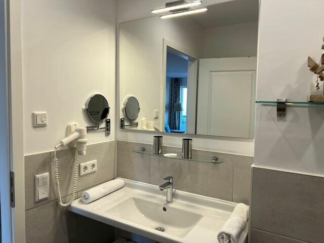 Ferienwohnung in B&ouml;rgerende-Rethwisch - Aparthotel Waterkant Suites, Suite 1-24 - Bild 6