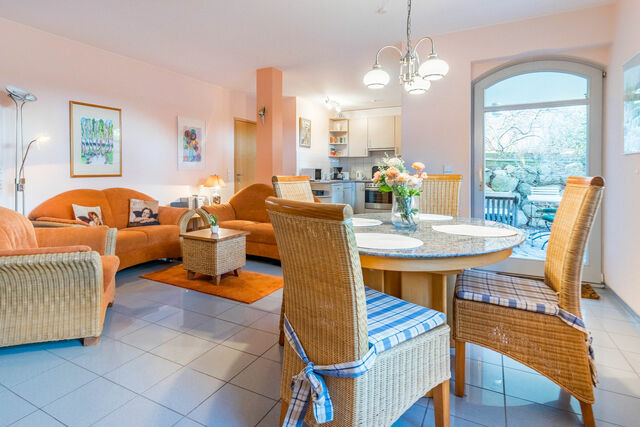Ferienwohnung in Boltenhagen - Villa Seegarten "Wohnung 12" - Bild 2