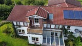 Ferienwohnung in Grube - Erdgeschoss, &uuml;berdachte Terrasse, Familienbett, Holzfu&szlig;boden - Bild 2