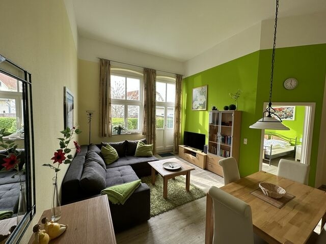 Ferienwohnung in K&uuml;hlungsborn - Haus am Park - 48-09 - Bild 2