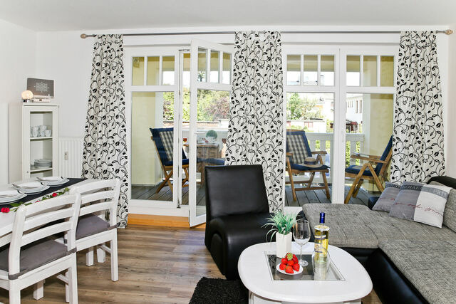 Ferienwohnung in K&uuml;hlungsborn - Parkblick - 01-10 - Bild 2