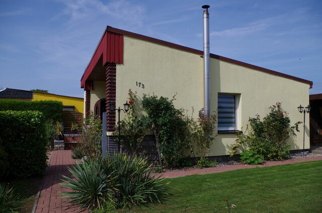 Bungalow in Sundhagen - Ferienhaus Ostseebodden - Bild 3